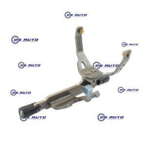 MPS6/6DCT450 SHIFT FORK 5